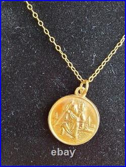 9 Ct Yellow Gold Saint Christopher With 9ct Yellow Gold Chain 22