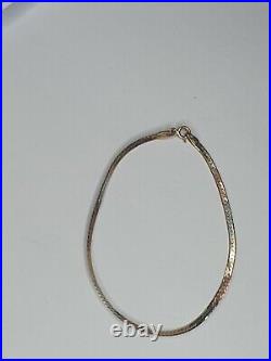 9ct 375 Three-Tone Gold Herringbone Chain Bracelet (G/A 18190)