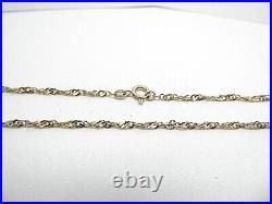 9ct Gold Chain Twisted Curb Link Hallmarked 3.7 grams 20'' gift box