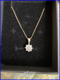 9ct Gold Diamond Necklace 19 (4.34 Grams /1cm Pendant)