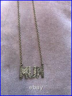 9ct Gold Mum Pendant And Chain