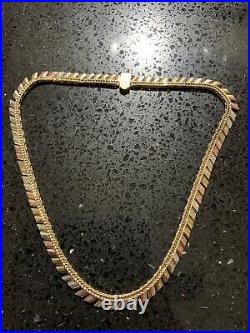 9ct Gold Necklace. (33.4 Grams)
