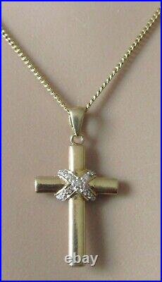 9ct Gold Necklace 9ct Yellow Gold Diamond Cross Pendant & 9ct Gold Curb Chain