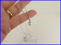 9ct Gold Pearl Pendant Drop White 20 Chain Hallmarked with gift box