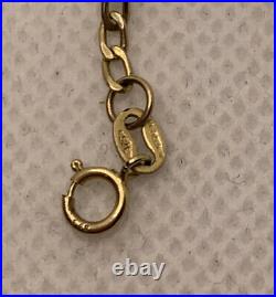 9ct Gold T-bar Necklace
