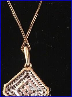 9ct Yellow Gold Square Cluster Diamond Pendant And 18 Inch Chain