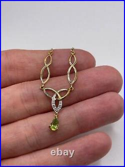 9ct gold peridot and diamond necklace