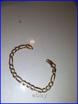 9ct scrap gold Bracelet Broken