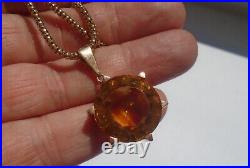 9ct yellow gold Citrine pendant and 9ct gold chain