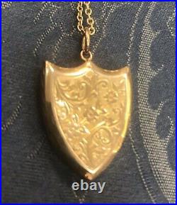 A Very Lovely Antique 9ct Rose Gold Engraved Shield Shaped Locket & Chain