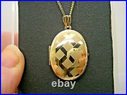 BNWOT 9ct Gold Opening Locket & 9ct 16 Gold Chain