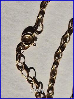 Beautiful 9ct yellow gold necklace (50cm)