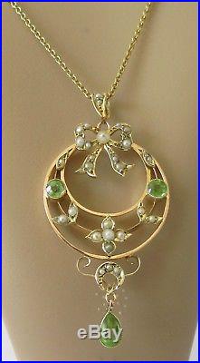 Edwardian 9ct Gold Peridot & Seed Pearl Pendant & 9ct Gold Chain 18inches