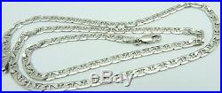 Heavy hallmarked 9ct gold 20 inch long white gold neck chain weighs 12.1 grams
