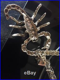 Men's 34 9ct Gold Box Chain And Stone Set Scorpion Pendant