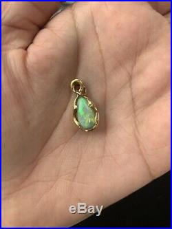 Stunning 18ct Gold Solid Black Opal Pendant With 9ct Gold Chain