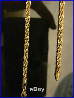 Stunning 9ct yellow gold solid diamond cut rope chain. Full 9ct gold hallmarks