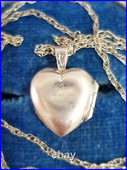 Vintage 9ct gold small heart charm pendant on 375 gold fancy link chain