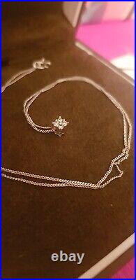 White Diamond Pendant necklace